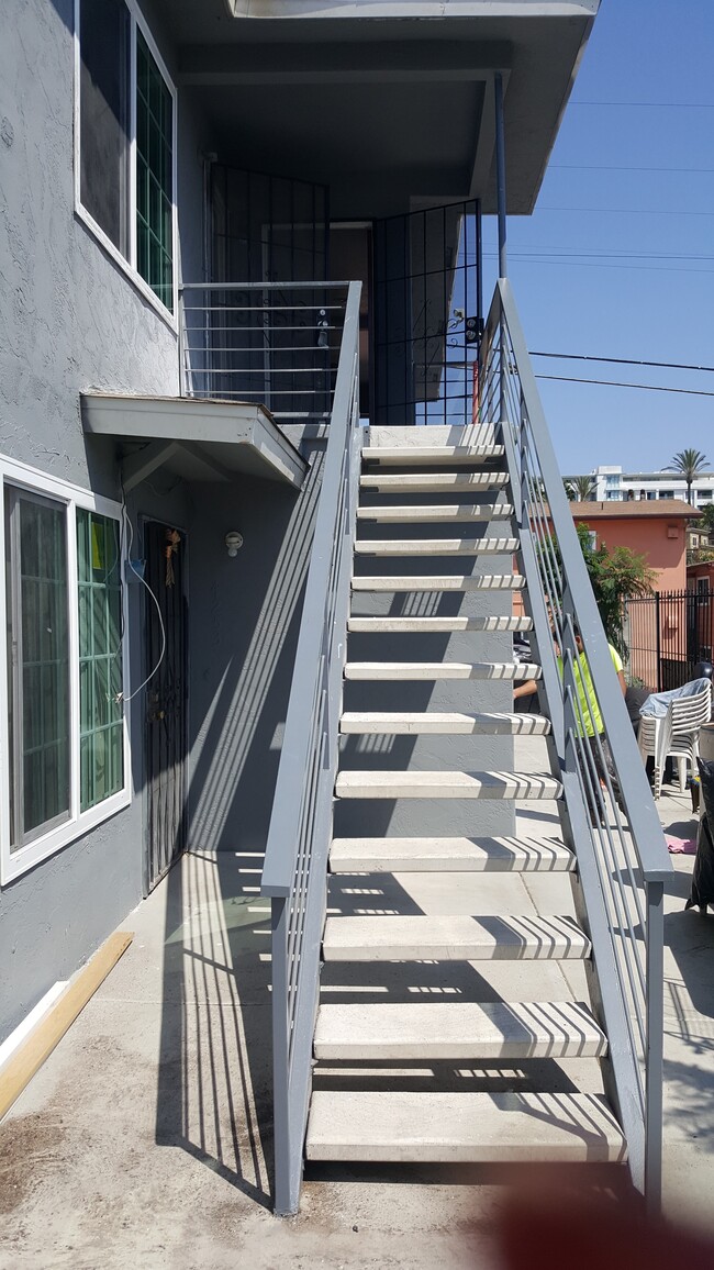 Building Photo - 4255 Altadena Ave.