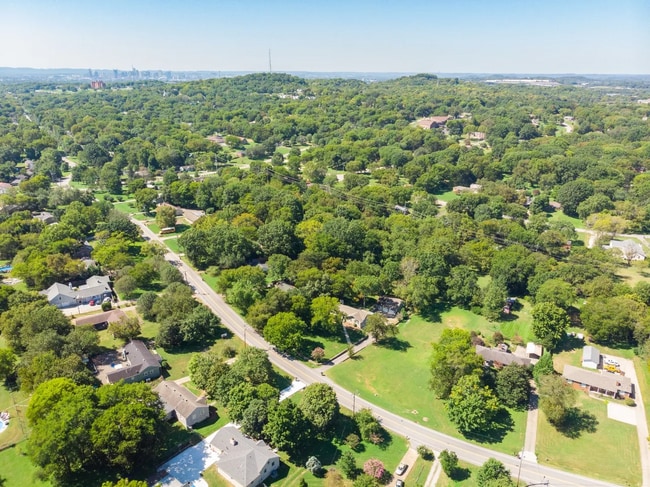 Building Photo - 4417 Saunders Ave