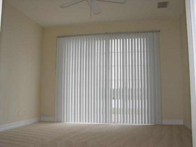 Building Photo - 539 Hedgewood Dr