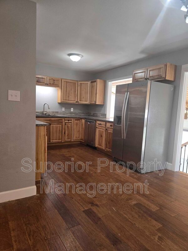 Building Photo - 124 Eldorado Ct