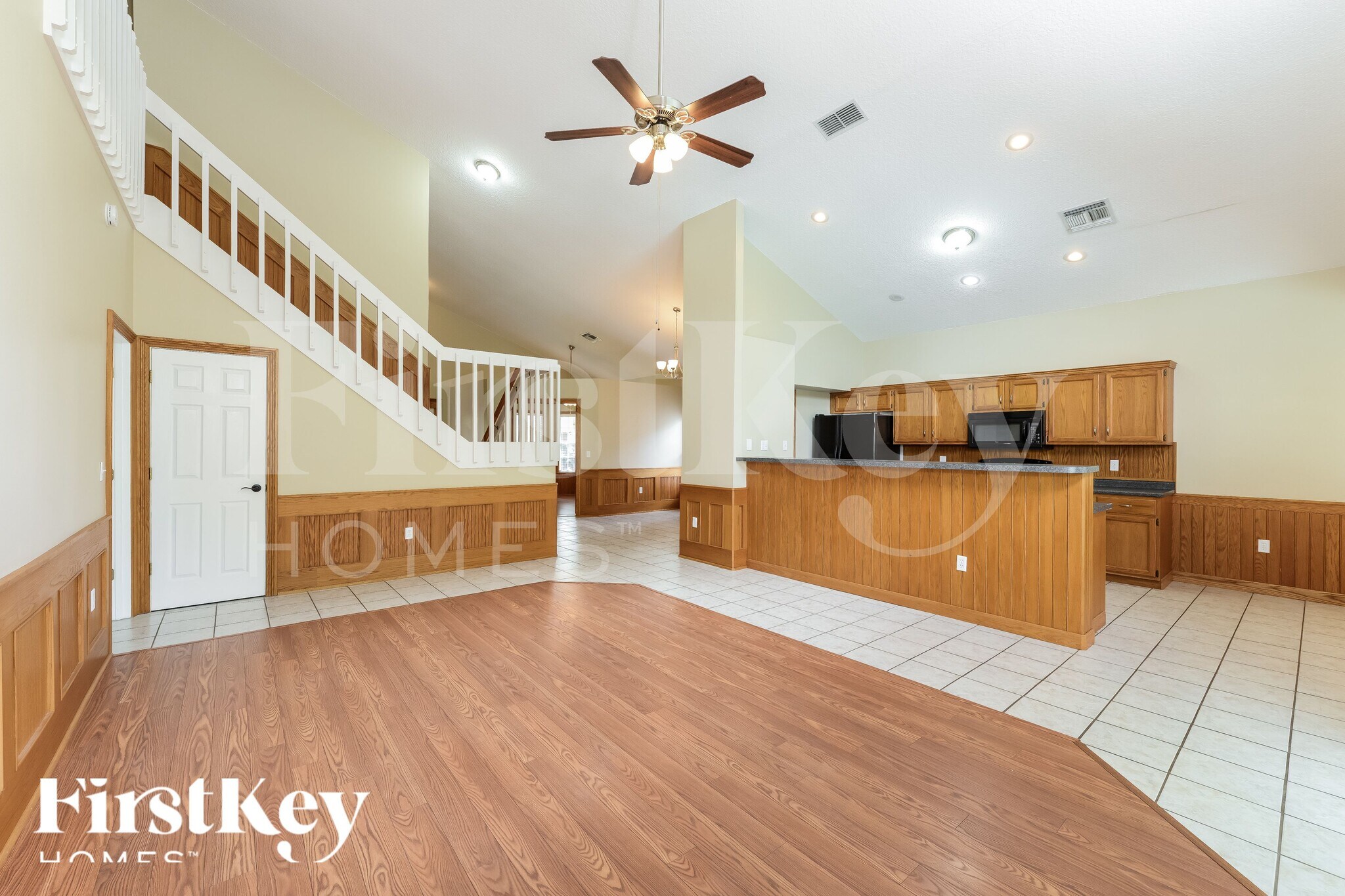 Building Photo - 870 Stone Chapel Ct