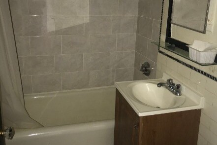 Building Photo - 347 Pleasant St