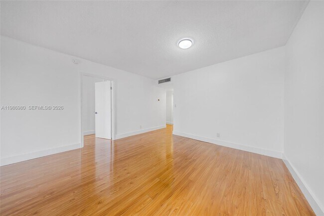 Building Photo - 600 Three Islands Boulevard