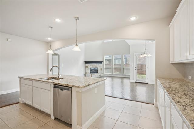 Building Photo - 16400 Olmsted Pk Blvd