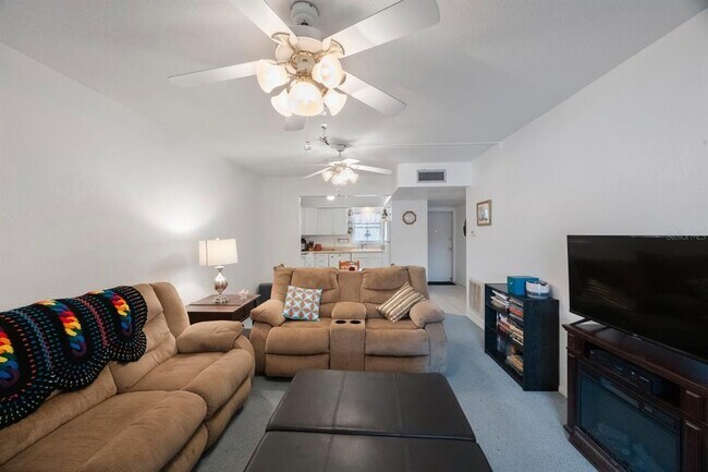 Building Photo - 9945 47th Ave N