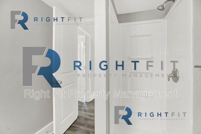 Building Photo - 3430 Carrollton Ave