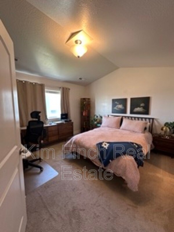 Building Photo - 3637 W 1700 N