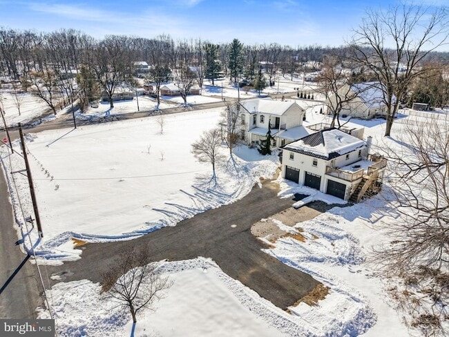 Building Photo - 6 McAllister Church Rd