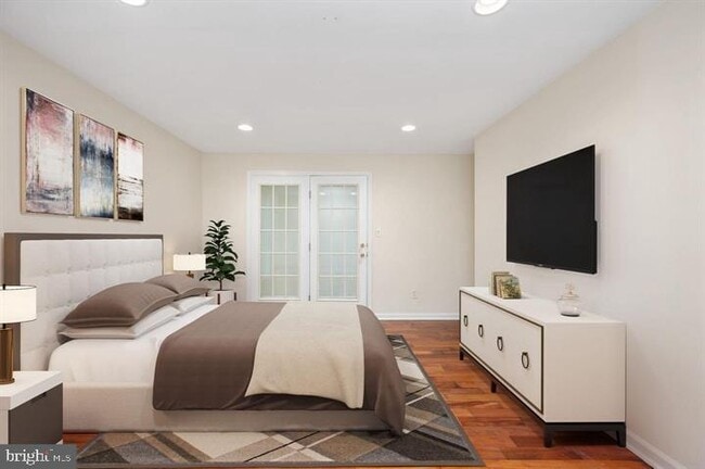 Building Photo - 6 Riggs Rd