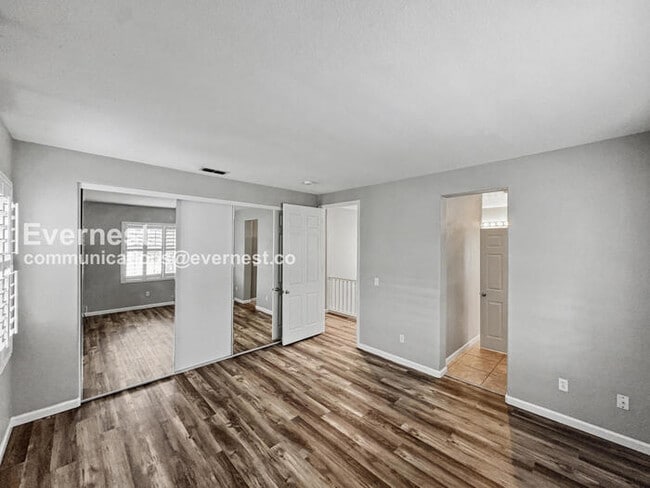 Building Photo - 1090 Azalea Ln