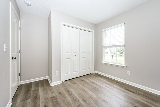 Building Photo - 2014 Penmar Dr