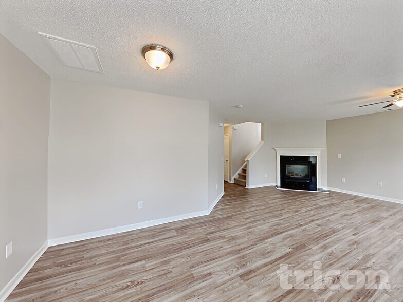 Building Photo - 4429 Devonhill Ln