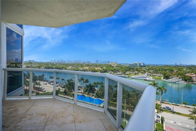 Building Photo - 4779 Collins Ave