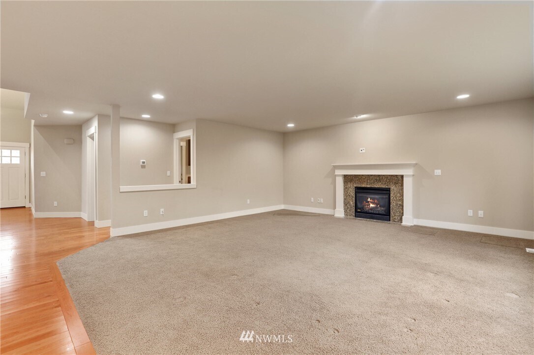 Building Photo - 31045 2nd Pl SW