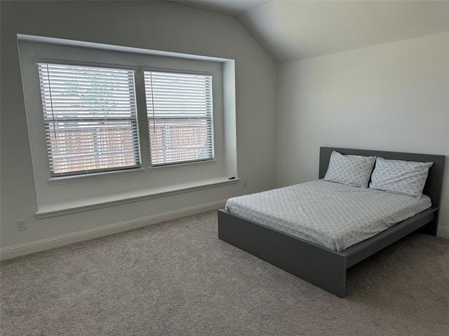 Building Photo - 3320 Oak Ln