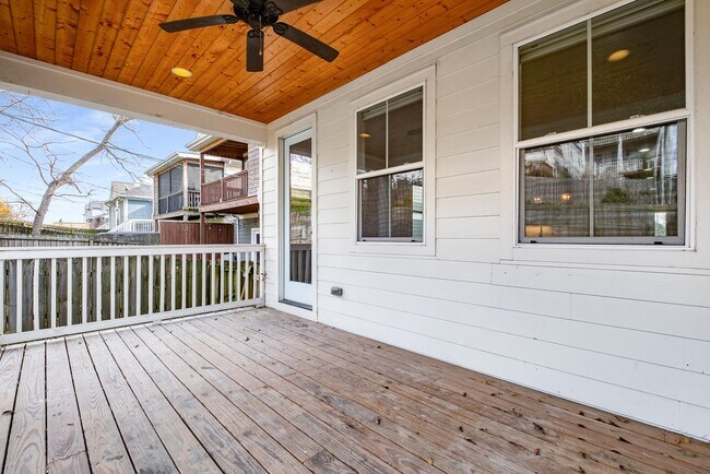 Building Photo - 4604A Michigan Ave