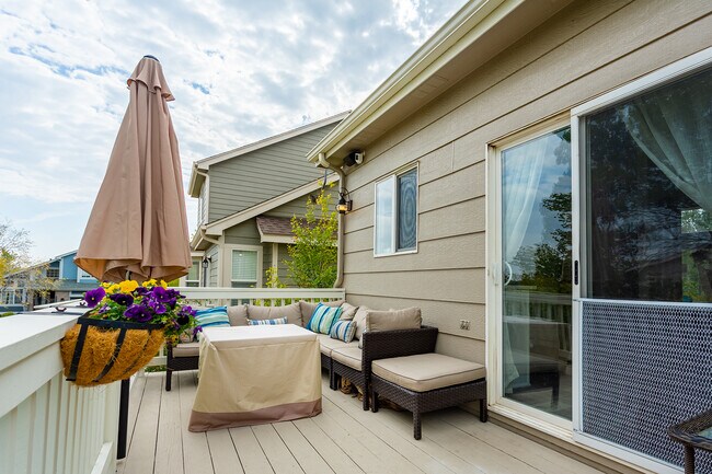 Building Photo - 15955 Golden Eye Ct