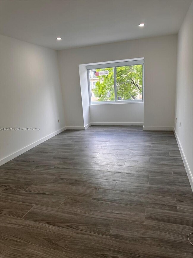 Building Photo - 7705 SW 86th St