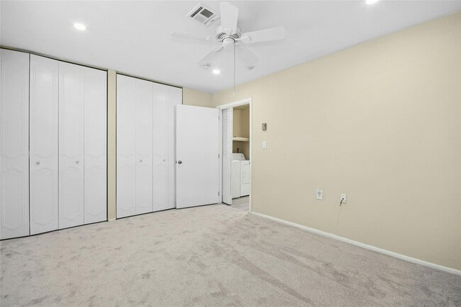 Building Photo - 266 Berwick Ct