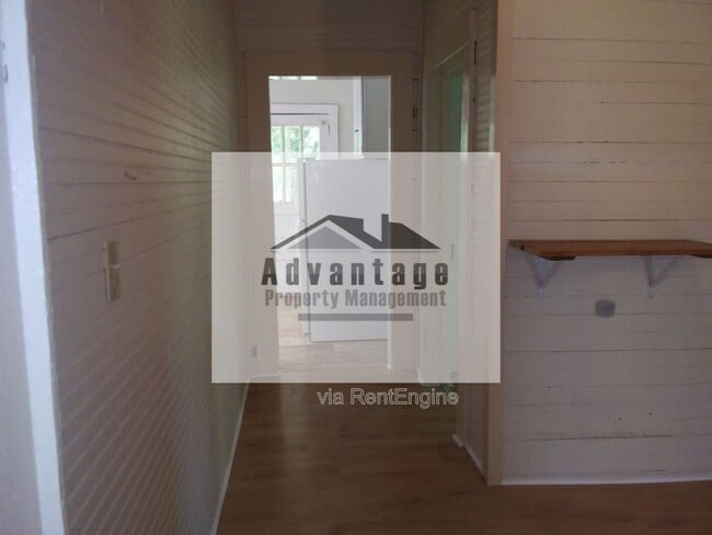 Building Photo - 178 Fayette Ave