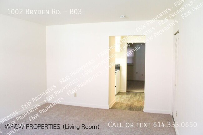 Building Photo - 1002 Bryden Rd