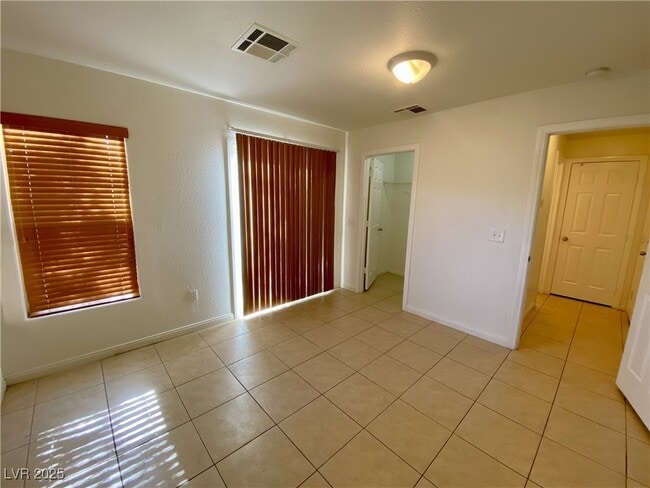 Building Photo - 9365 Roping Cowboy Ave