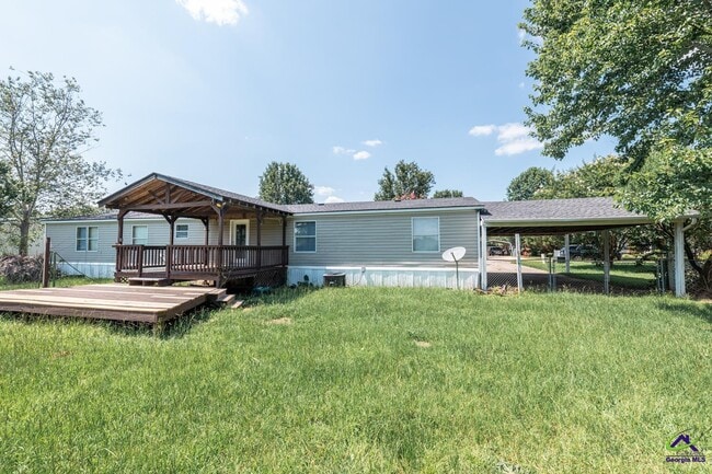 Building Photo - 137 Shamrock Cir