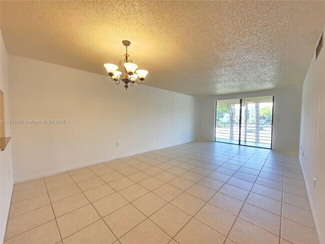 Building Photo - 1830 SW 81st Ave