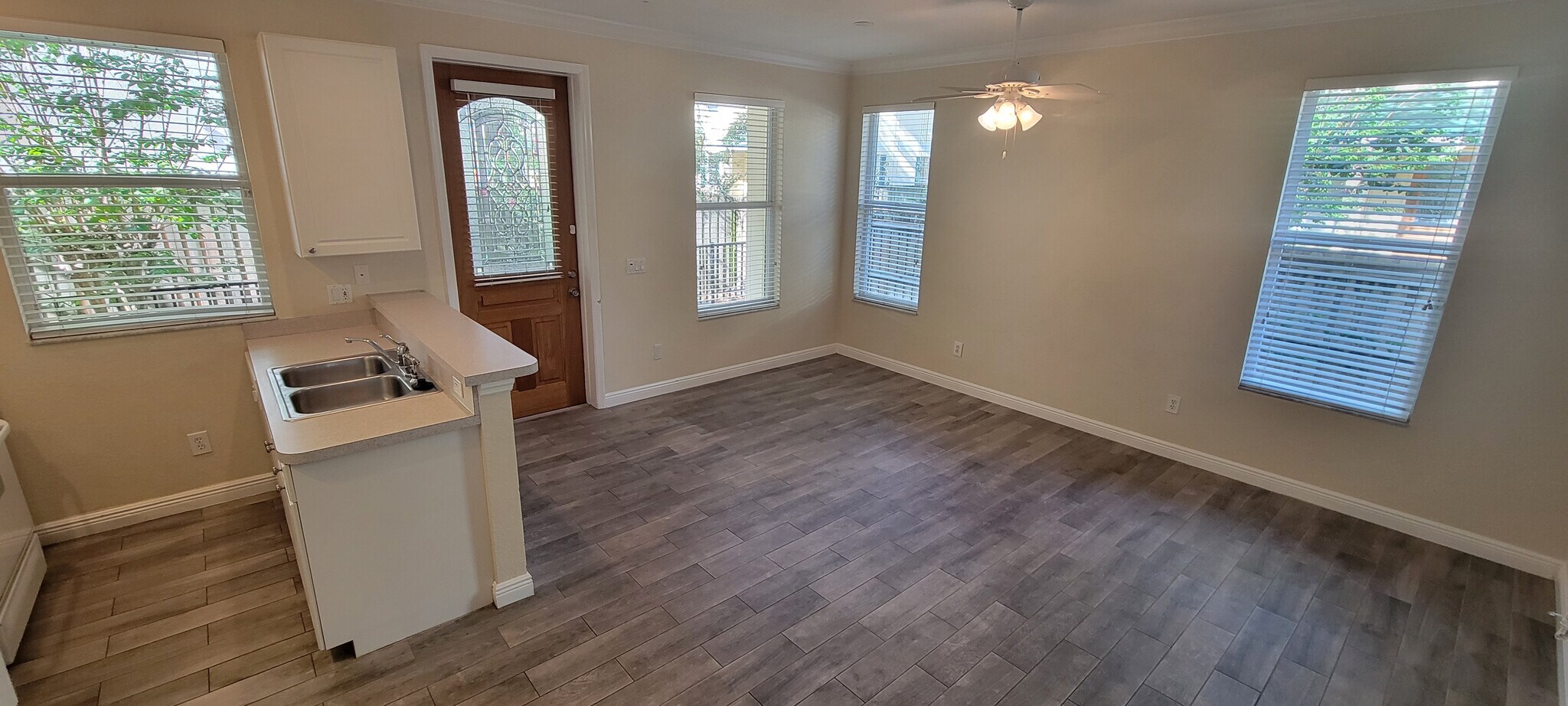 Building Photo - 1112 Islamorada Ln