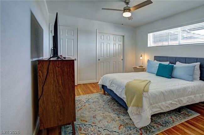 Building Photo - 2108 S 6th St