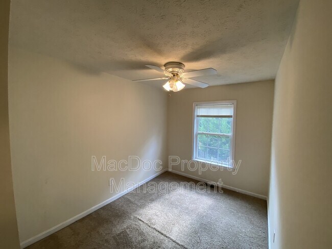 Building Photo - 9740 W Midland Way