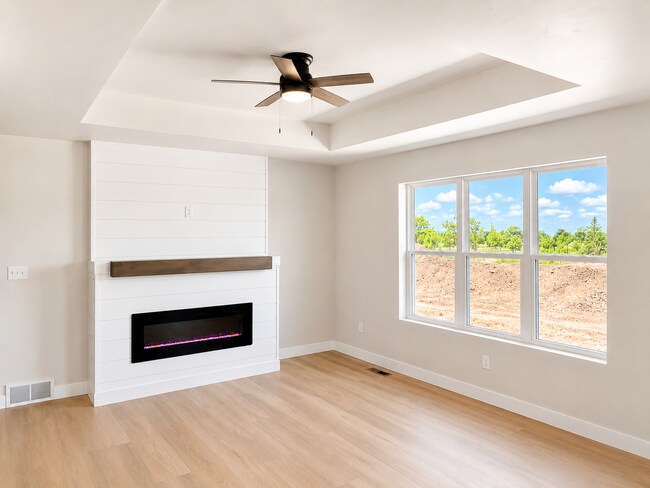 Building Photo - N1016 S Magdalyn Ct