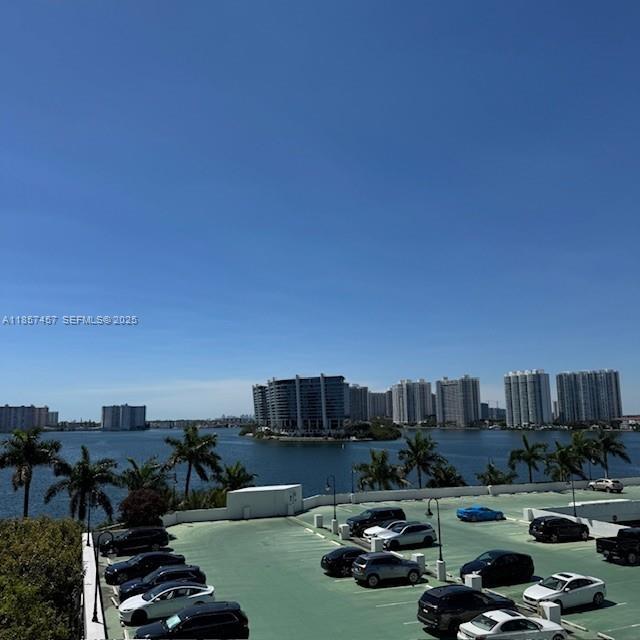 Building Photo - 19101 NE 36th Pl