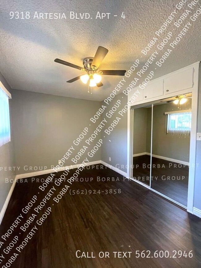 Building Photo - PET FRIENDLY 2 BEDROOM 1 BATHROOM DOWNSTAI...