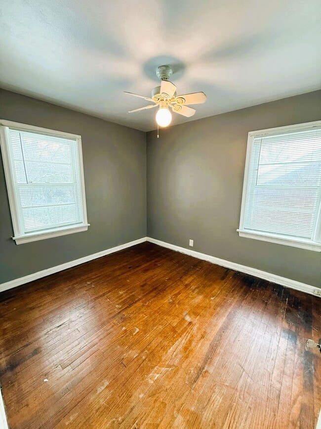 Building Photo - Spacious 3 Bedroom Rental!