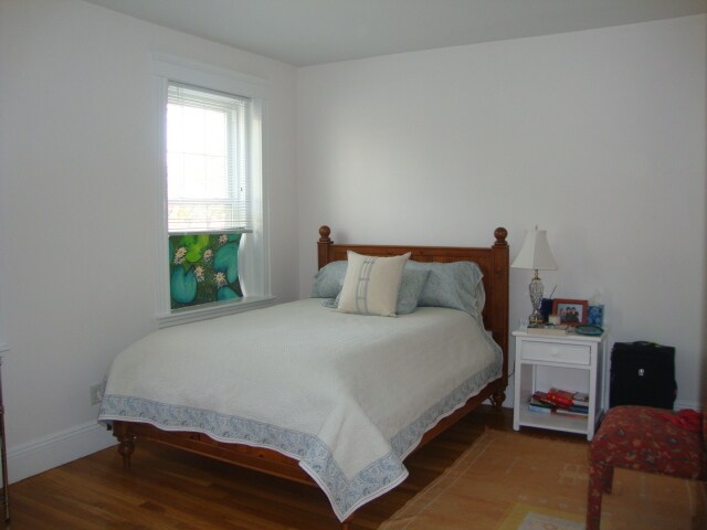 Building Photo - 1699 Cambridge St