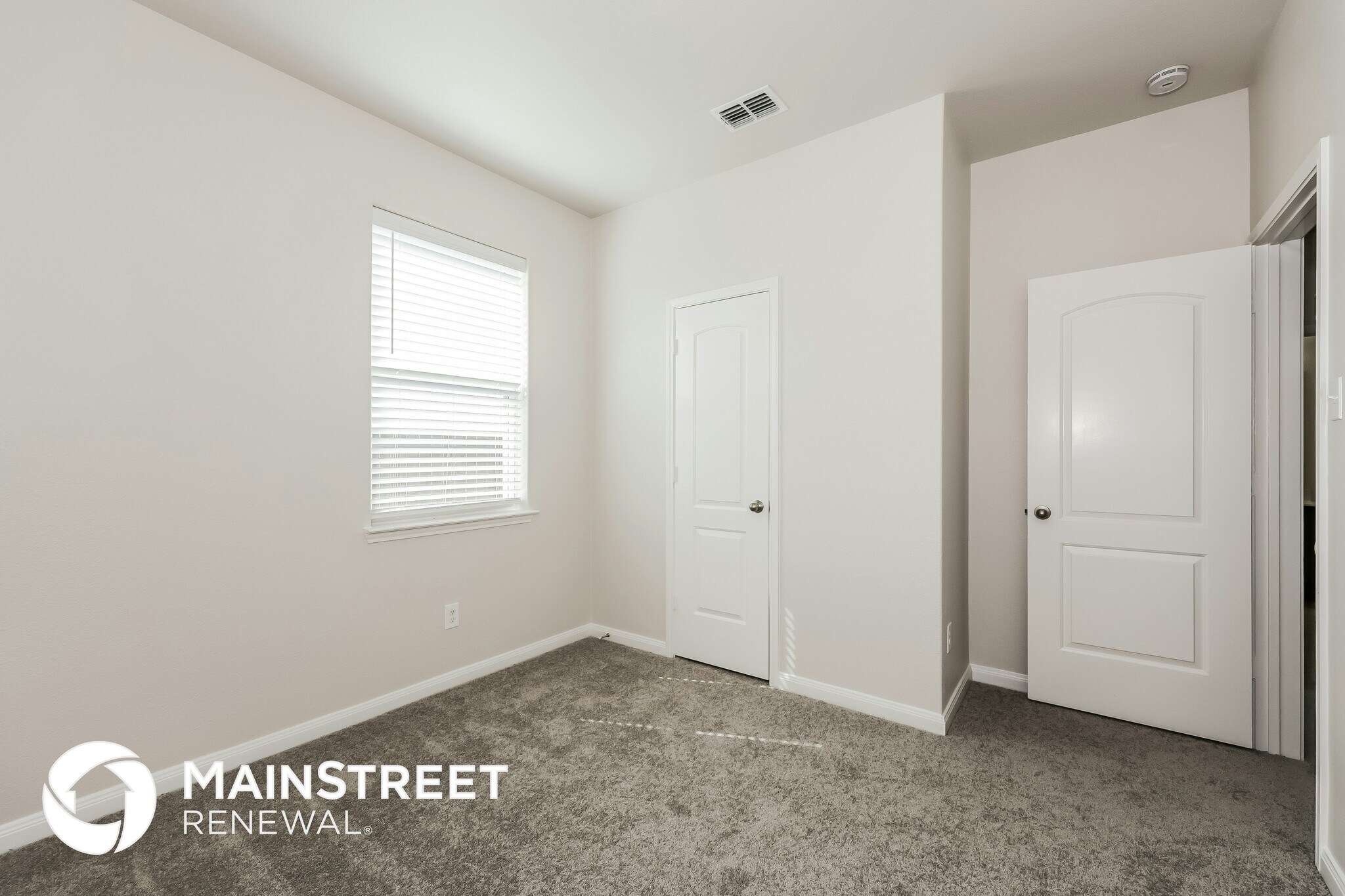 Building Photo - 9225 Lone Cypress Dr