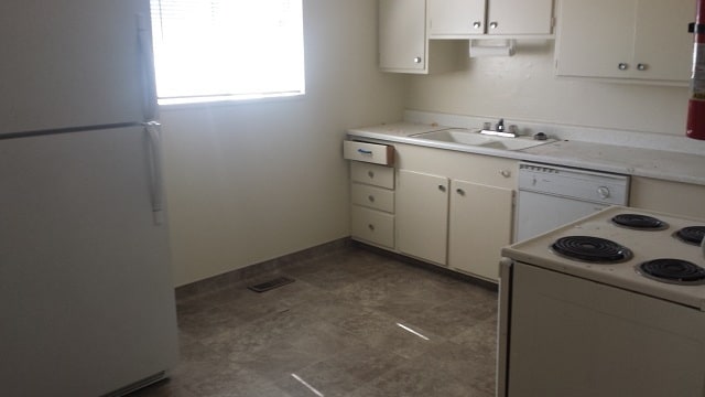 Building Photo - Newly Renovated Home in Washington Terrace...