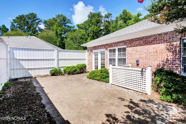 Building Photo - 1064 Headwater Cove Ln