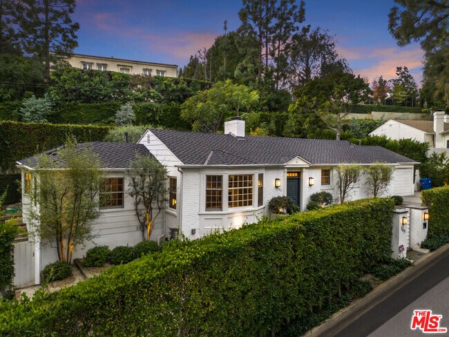 Building Photo - 163 Acari Dr