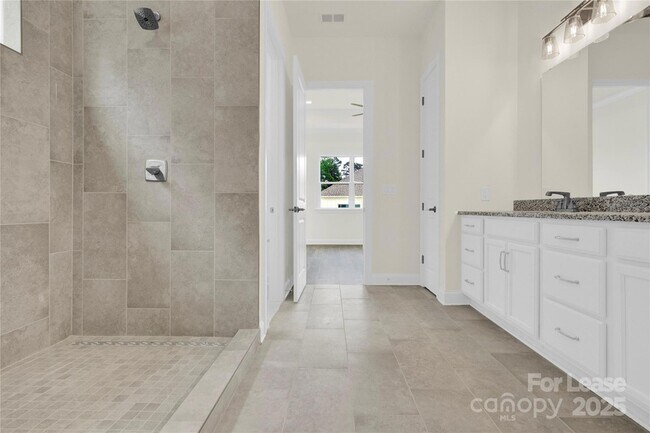 Building Photo - 4733 Anise Cir