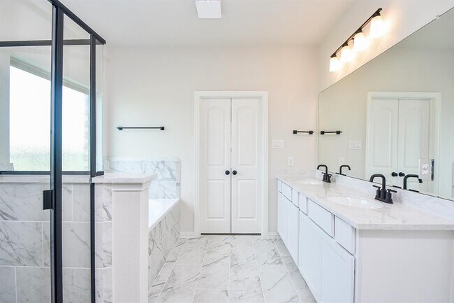 Building Photo - 21338 Nolan Creek View Dr