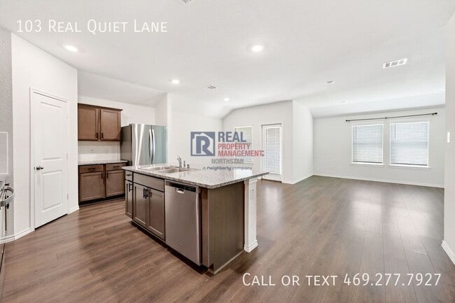 Building Photo - 103 Real Quiet Ln
