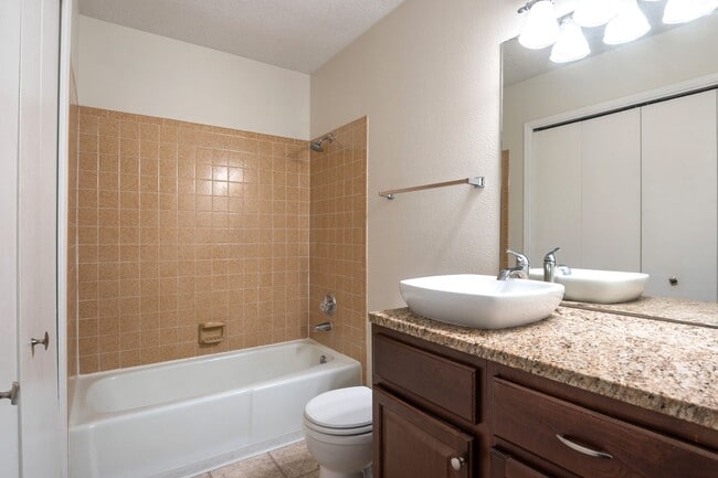 Building Photo - CALL US TODAY AT (505) 808-6467 TO SCHEDULE A CONVENIENT SHOWING