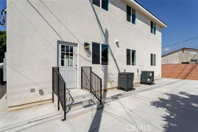 Building Photo - 13768 Judd St