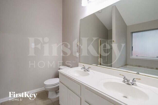 Building Photo - 1416 Missionary Ridge Trail