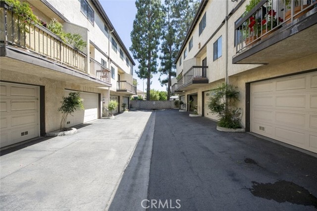 Building Photo - 20737 Roscoe Blvd