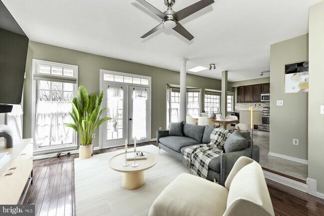 Building Photo - 14709 Muddy Creek Ct