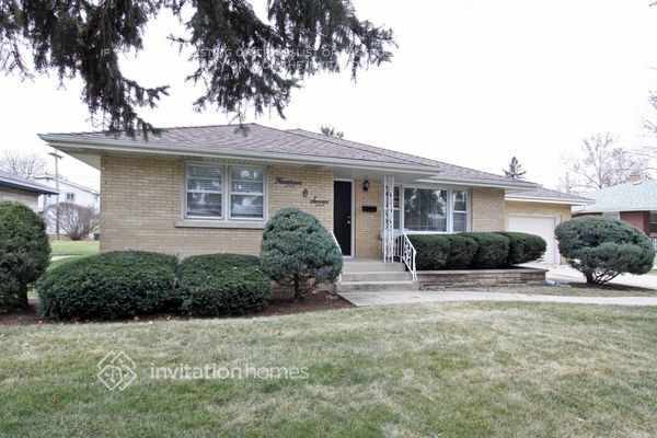 Primary Photo - 1407 Highland Ave
