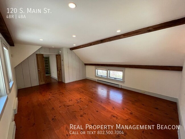 Building Photo - 120 S Main St